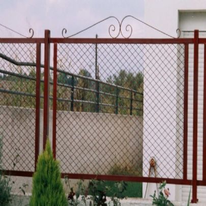 Περίφραξη Μεταλλική 